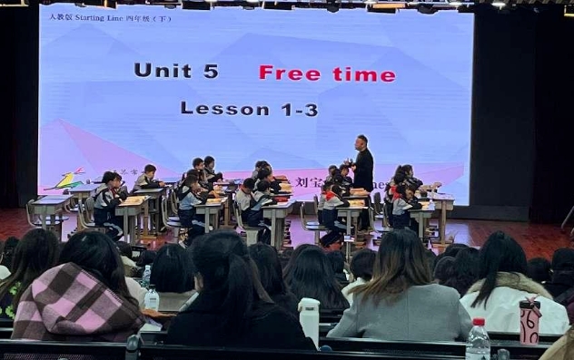 巴中市陈红巴山名师工作室成员赴蓉学习纪实(图6) 6.png